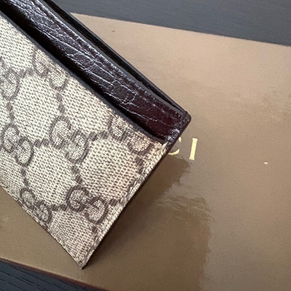 GUCCI GG Supreme Canvas w Leather trim compact card holder beige/ebony - Picture 7 of 15